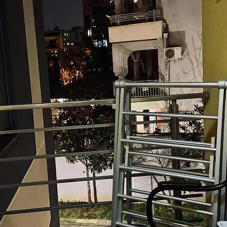 Apartamento Irm's Place Tirana